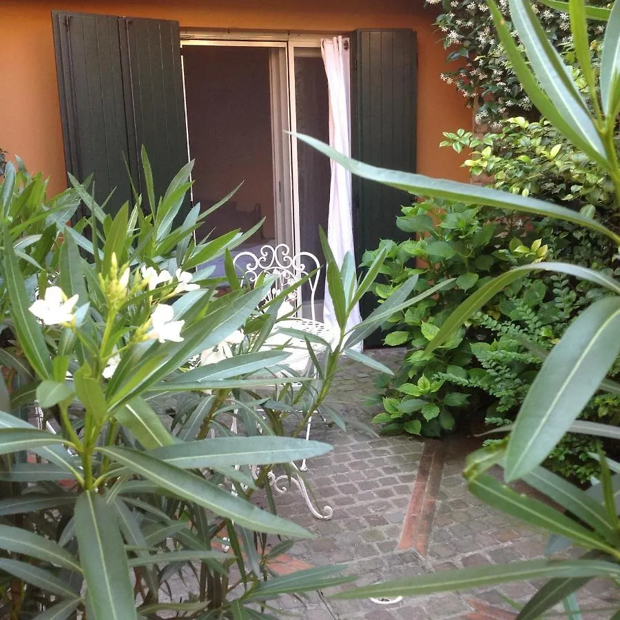 Alojamento de Acomodação e Pequeno-almoço Casa Poli Acomodação com café da manhã Ravena Itália